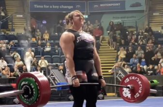 Lucy Underdown Units Kratos Bar Deadlift World File of 305 Kilograms (672.4 Kilos)
