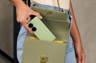 ASUS’ Zenfone 10 is one more compact flagship telephone