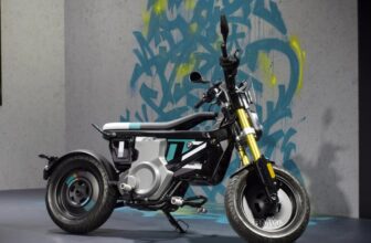 BMW’s CE 02 electrical scooter units sights on city mobility