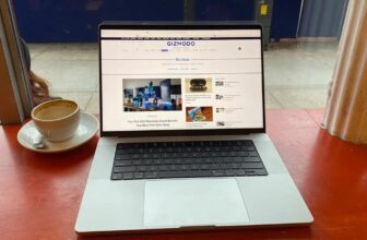 Will a MacBook Professional with an OLED Display Are available in 2025?