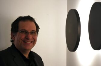 Kevin Mitnick, previously the world’s ‘most-wanted’ hacker, has handed away