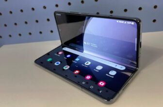 Palms-on with Samsung Galaxy Z Fold 5—Is Flatter Higher?