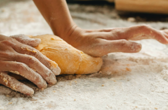 MAKE YOUR OWN SELF-RISING FLOUR