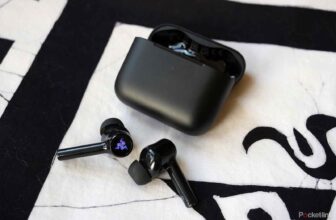 Razer Hammerhead Professional Hyperspeed earbuds evaluate: Jack of all trades