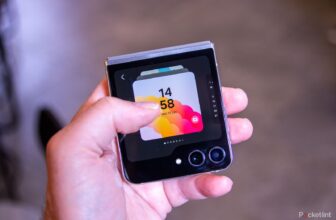 Preserve your foldable cellphone pristine