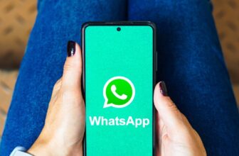 WhatsApp’s newest characteristic permits you to leap out and in of group voice chats