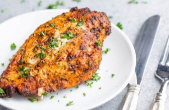 The best way to Prepare dinner Rooster Breasts within the Air Fryer (from frozen!)
