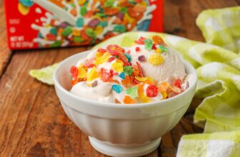 Fruity Pebbles Ice Cream – Barefeet within the Kitchen