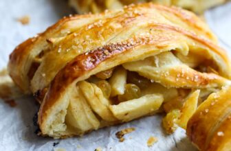 Scrumptious and EASY Apple Strudel Recipe
