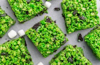 Oreo Grasshopper Rice Krispie Treats