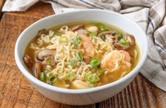 Straightforward Shrimp Ramen – Barefeet within the Kitchen