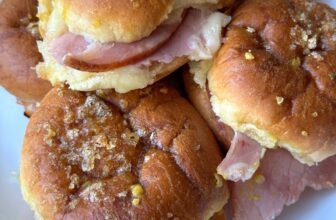 HAM SLIDERS – The Southern Girl Cooks