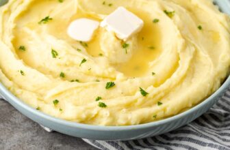 Prompt Pot Mashed Potatoes | Cookies and Cups