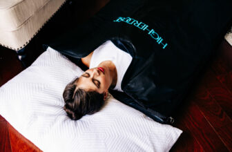 HigherDOSE Sauna Blanket Overview – The Fitnessista