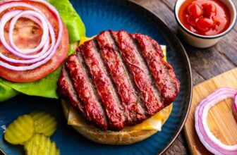 Juicy Smoked Burgers – The Keep At Residence Chef
