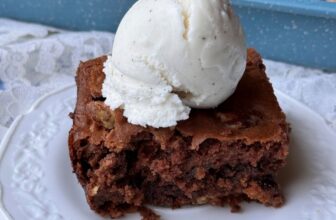 TURTLE CAKE – The Southern Girl Cooks