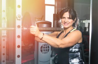 Age Robust: Why Power Coaching Is Non-Negotiable for Ladies After 40